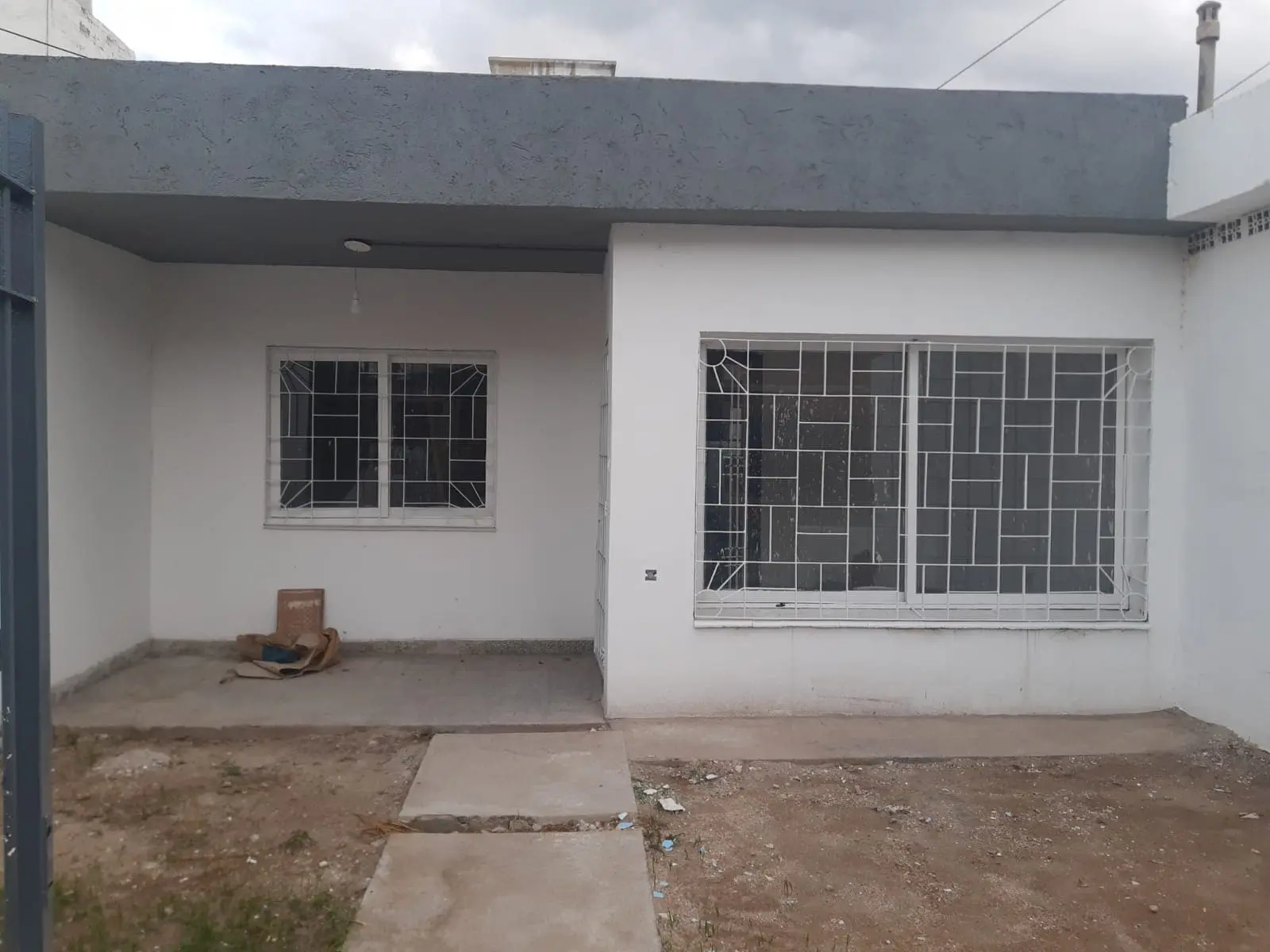 Venta CASA en Barrio Residencial Velez Sarsfield, calle Lazaro Langer CON ESCRIT...