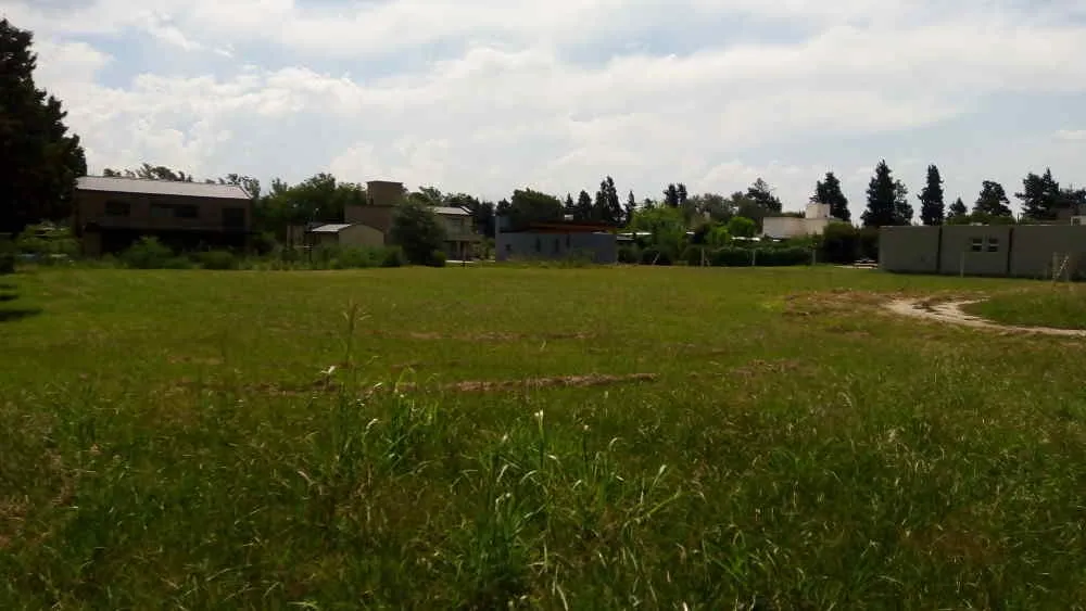 Alta Gracia, lotes en barrio consolidado “Serralta”, fácil acceso sobre  ru