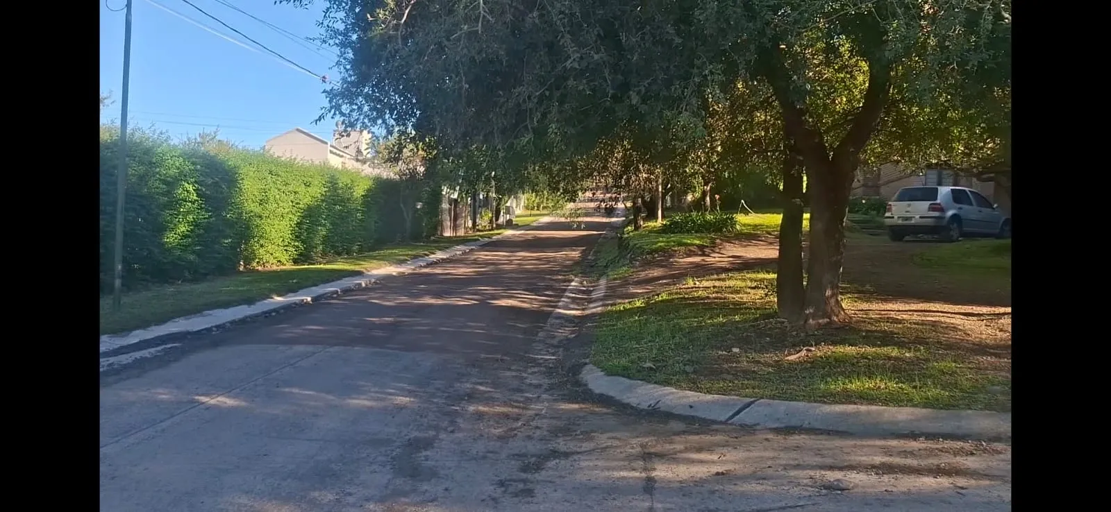 Terreno de 3.200 m² en Cumbres del Golf, Villa Allende, con vista y arroyo
