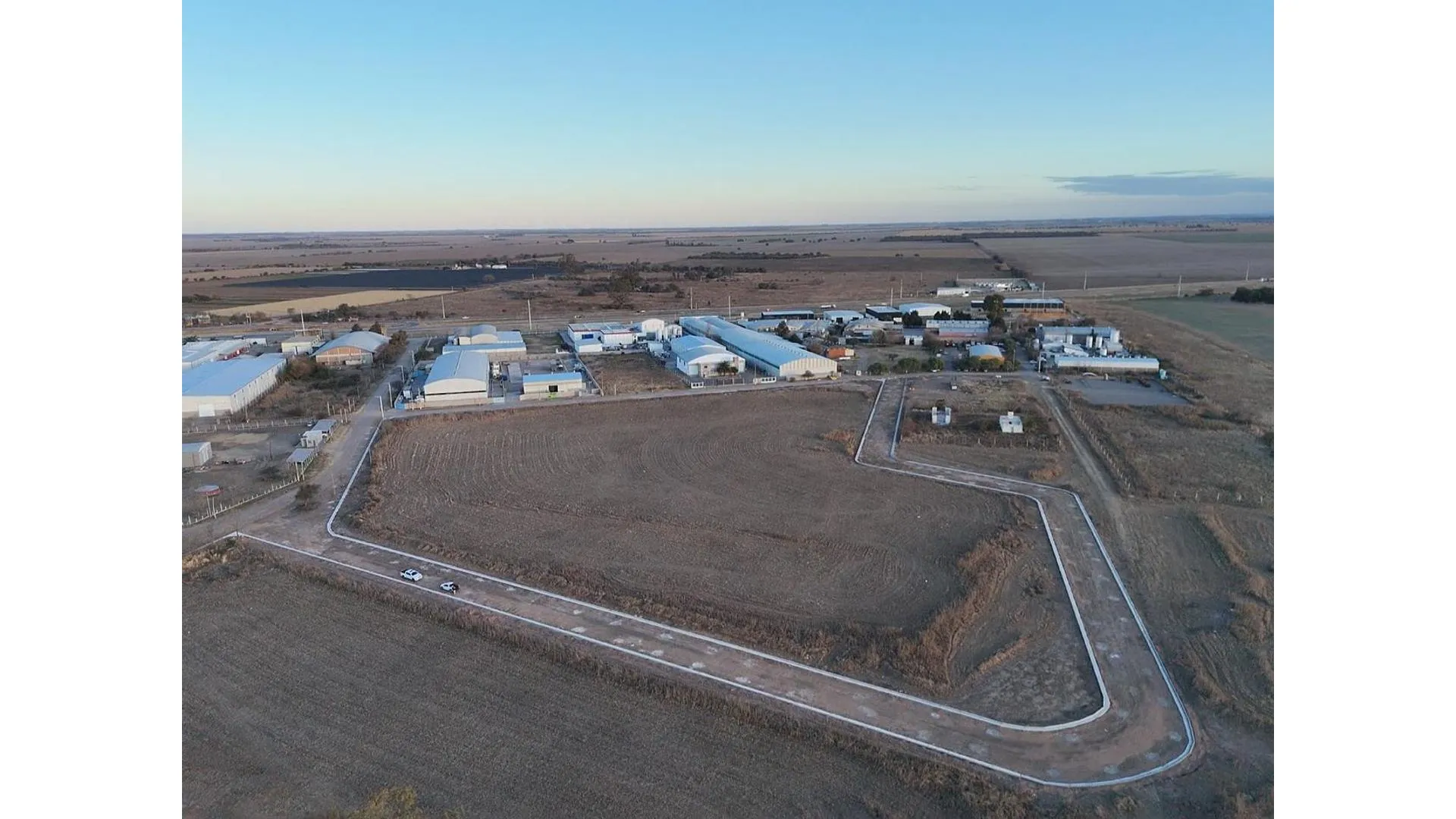 LOTES INDUSTRIALES EN VENT RUTA 19 MI GRANJA