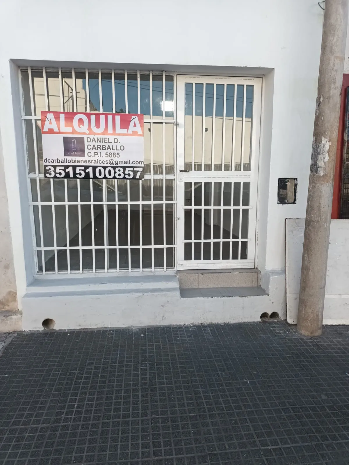 ALQUILO LOCAL B° SAN VICENTE  -EXCELENTE UBICACION-