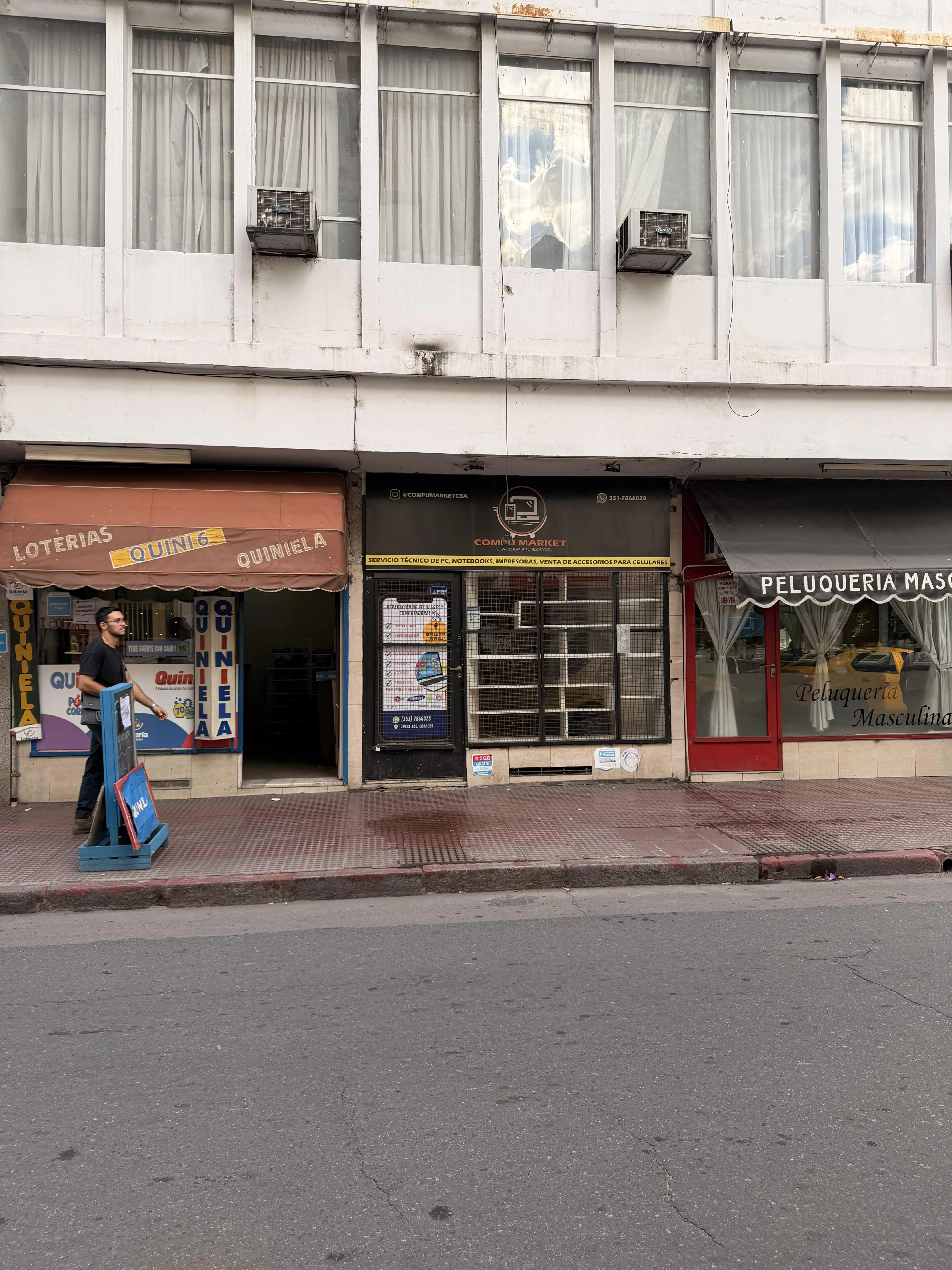 Local a metros peatonal sobre sucre 100