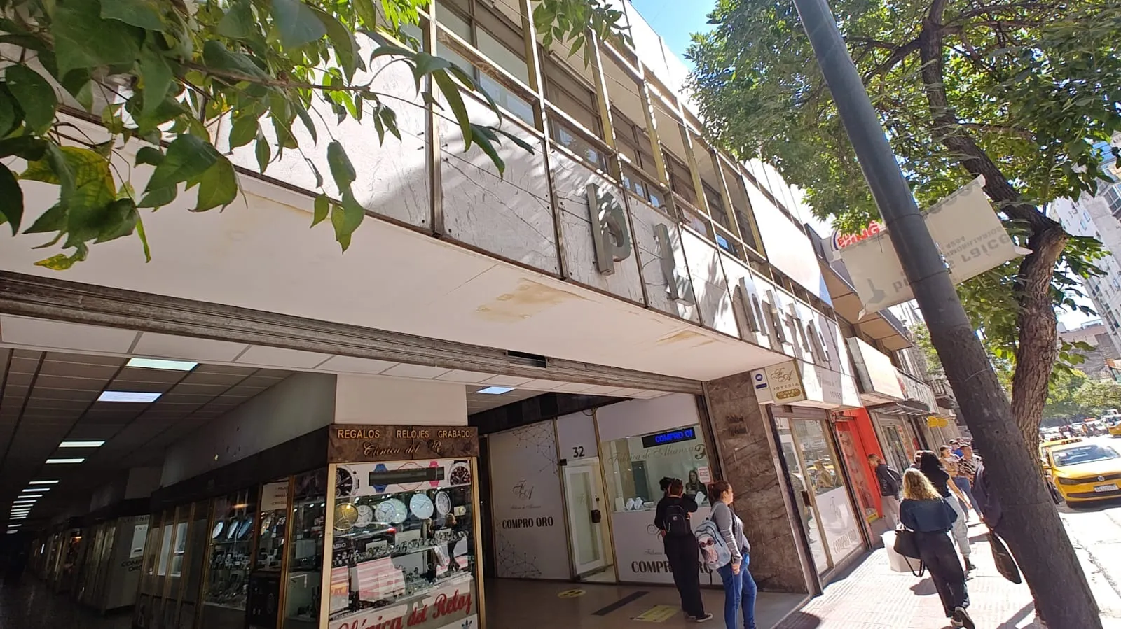 IDEAL CAFETERIA GALERIA PLANETA