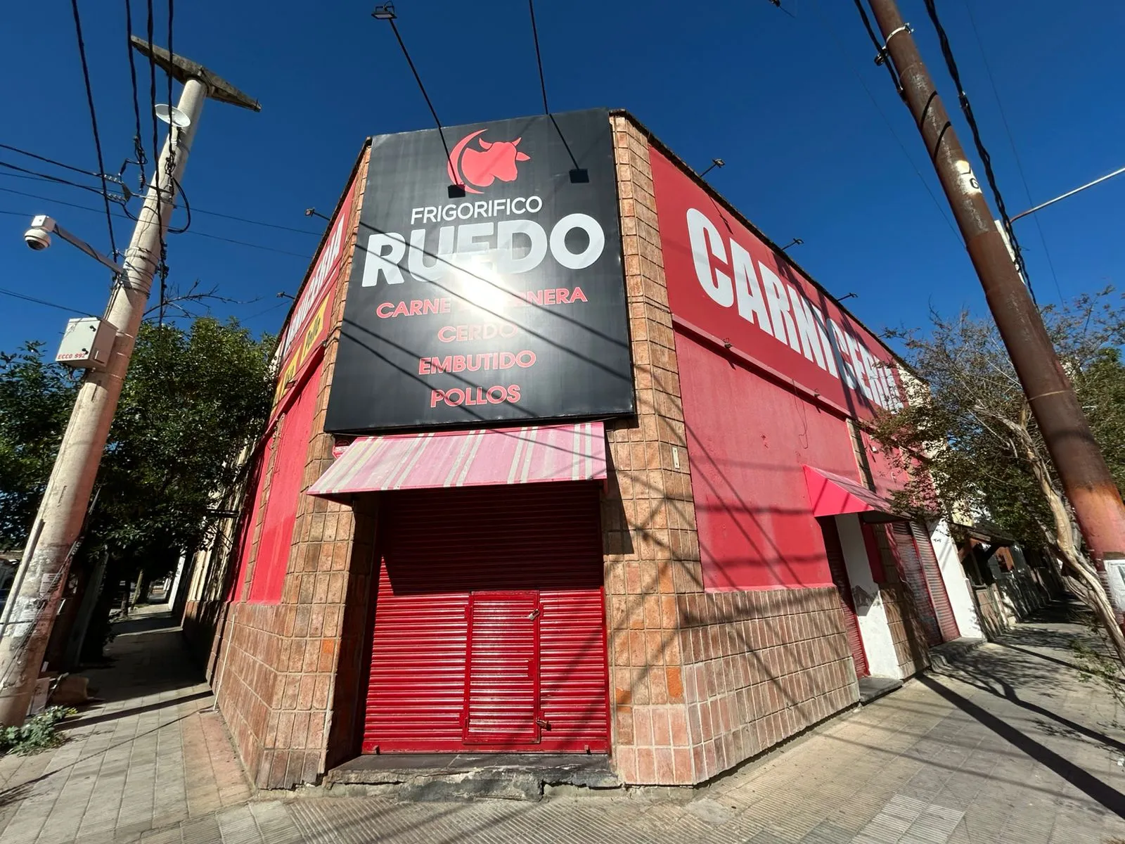 GRAN LOCAL IDEAL PARA CARNICERIA Y POLLERIA