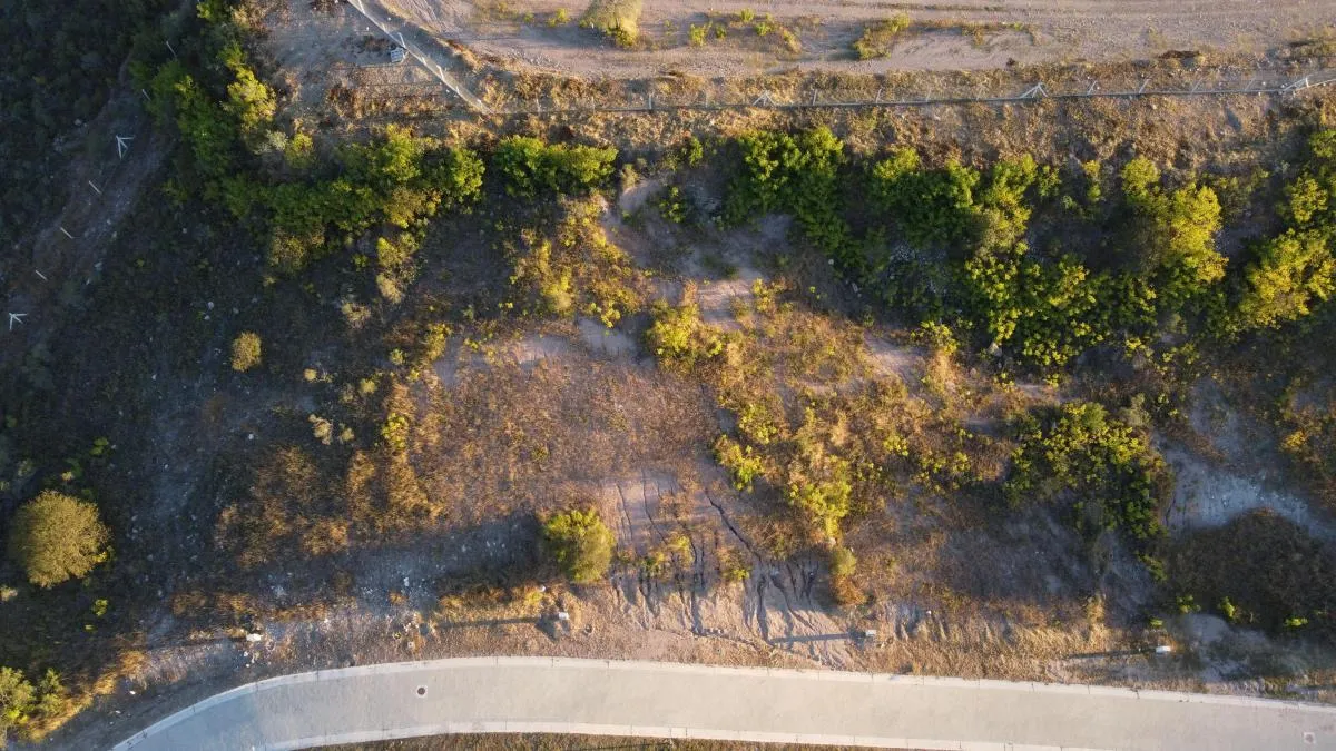 Lotes en Colinas de la Deseada - Venta