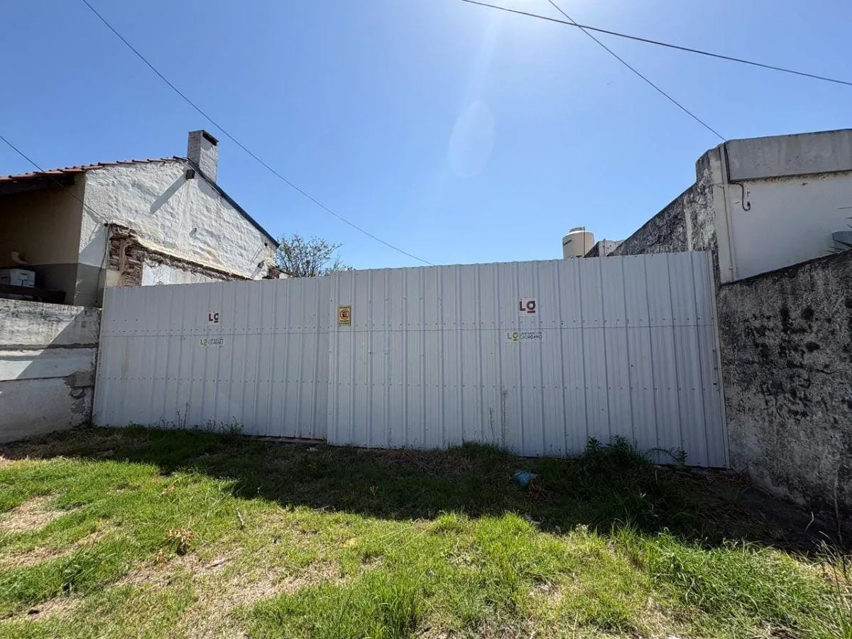 EXCELENTE LOTE 369 MTS - BARRIO JARDIN