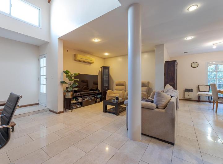 Casa · 138m² · 5 Ambientes