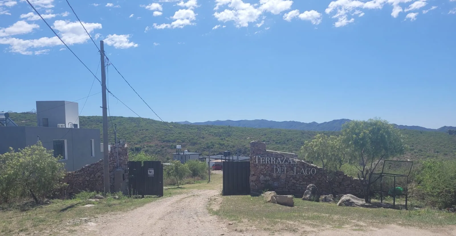 VILLA CARLOS PAZ!! HERMOSO TERRENO, VISTAS, SERVICIOS, BARRIO CERRADO