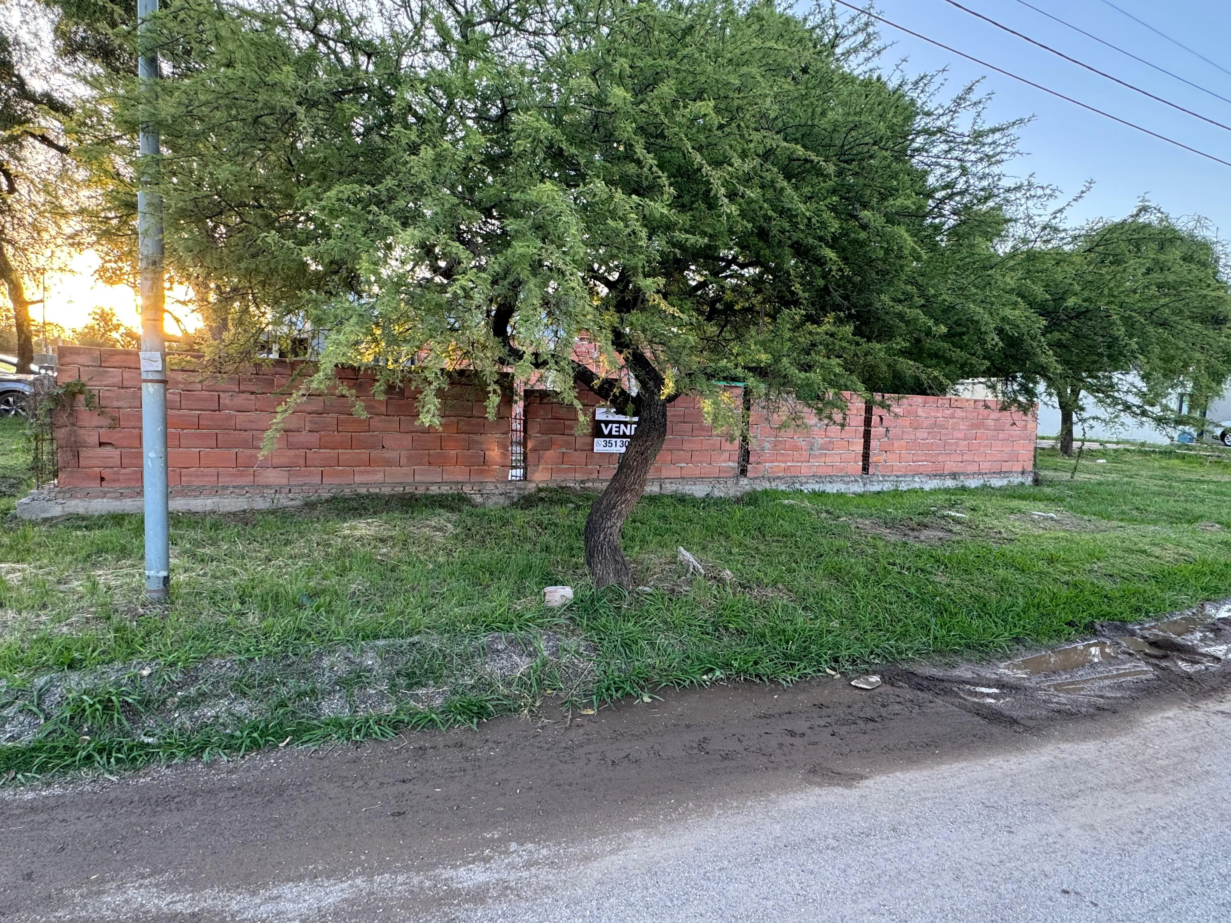 Se VENDE lote con avance de obra en Eco Villa Catalina