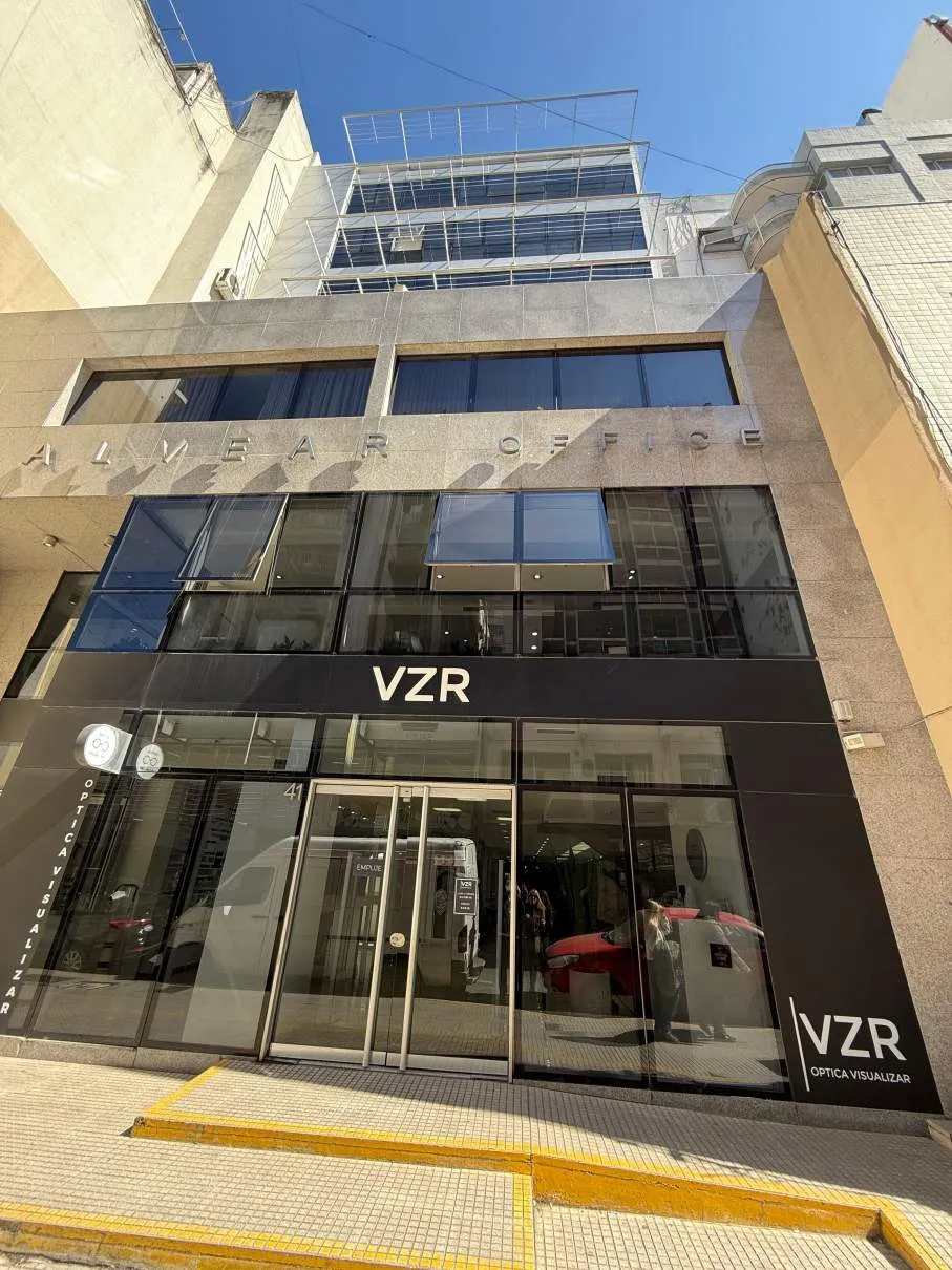 EXCELENTE LOCAL A LA VENTA
