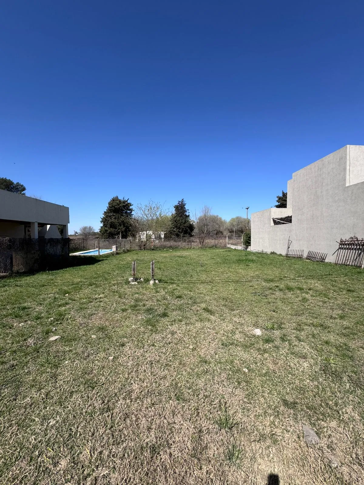 HERMOSO TERRENO EN VILLA CATALINA - BOSQUES DE CATALINA.
