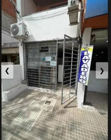 SE VENDE LOCAL COMERCIAL A 20 M DE AV COLON