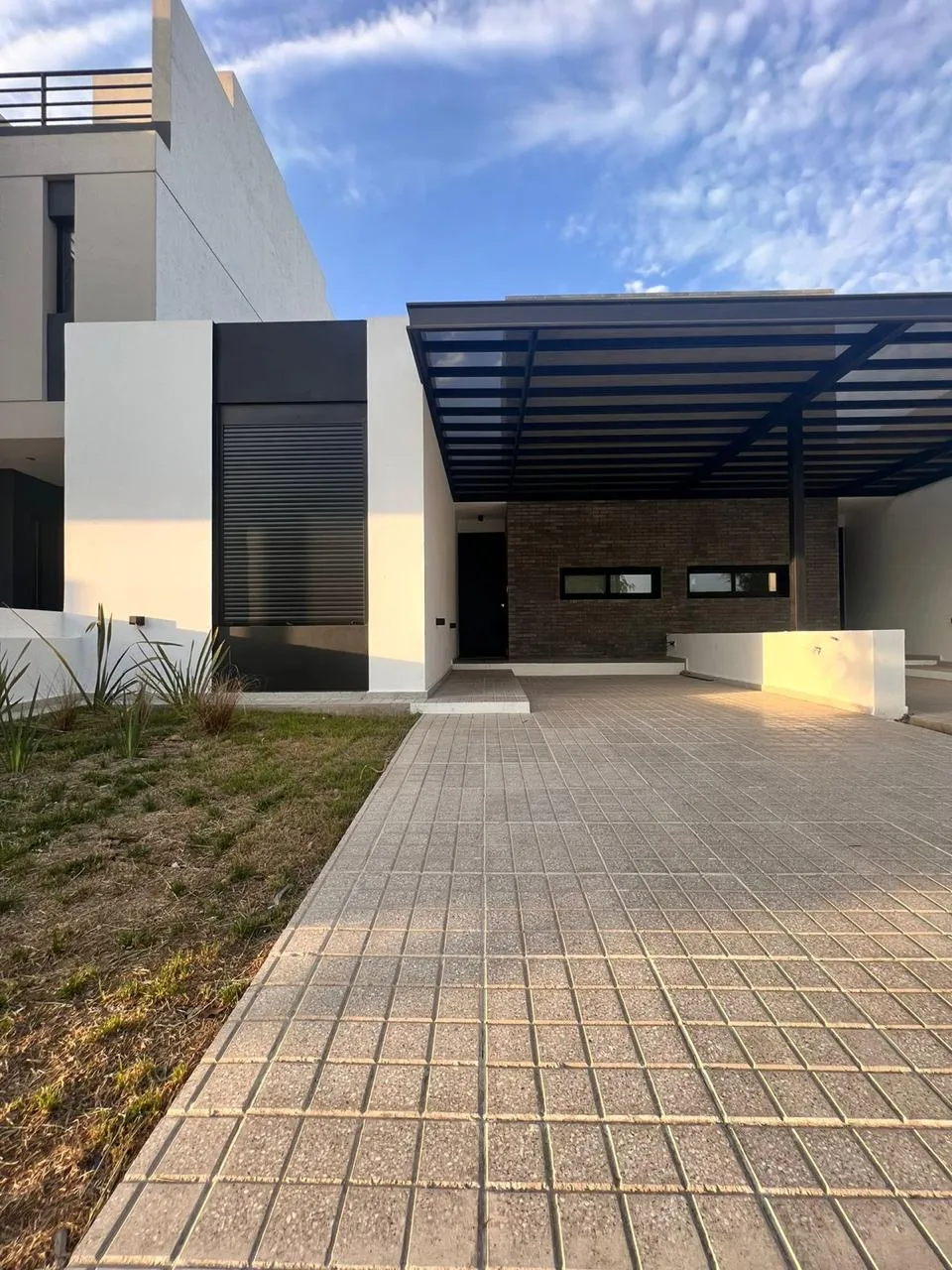 GREENVILLE 2 –  Venta! Dúplex de 2 dormitorios planta baja!