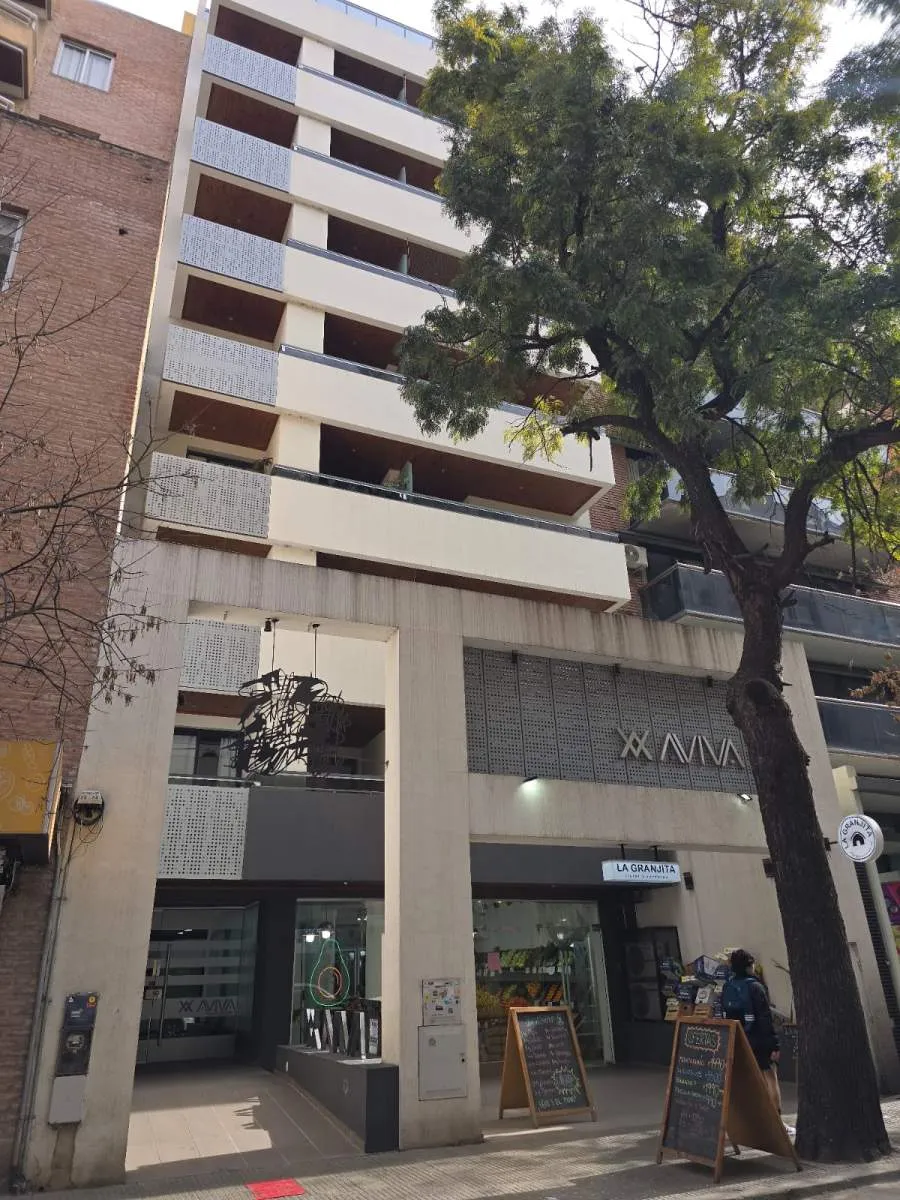 VENTA LOCAL COMERCIAL CON EXCELENTE UBICACION EN NUEVA COROBA!! NO LO DEJES PASA...