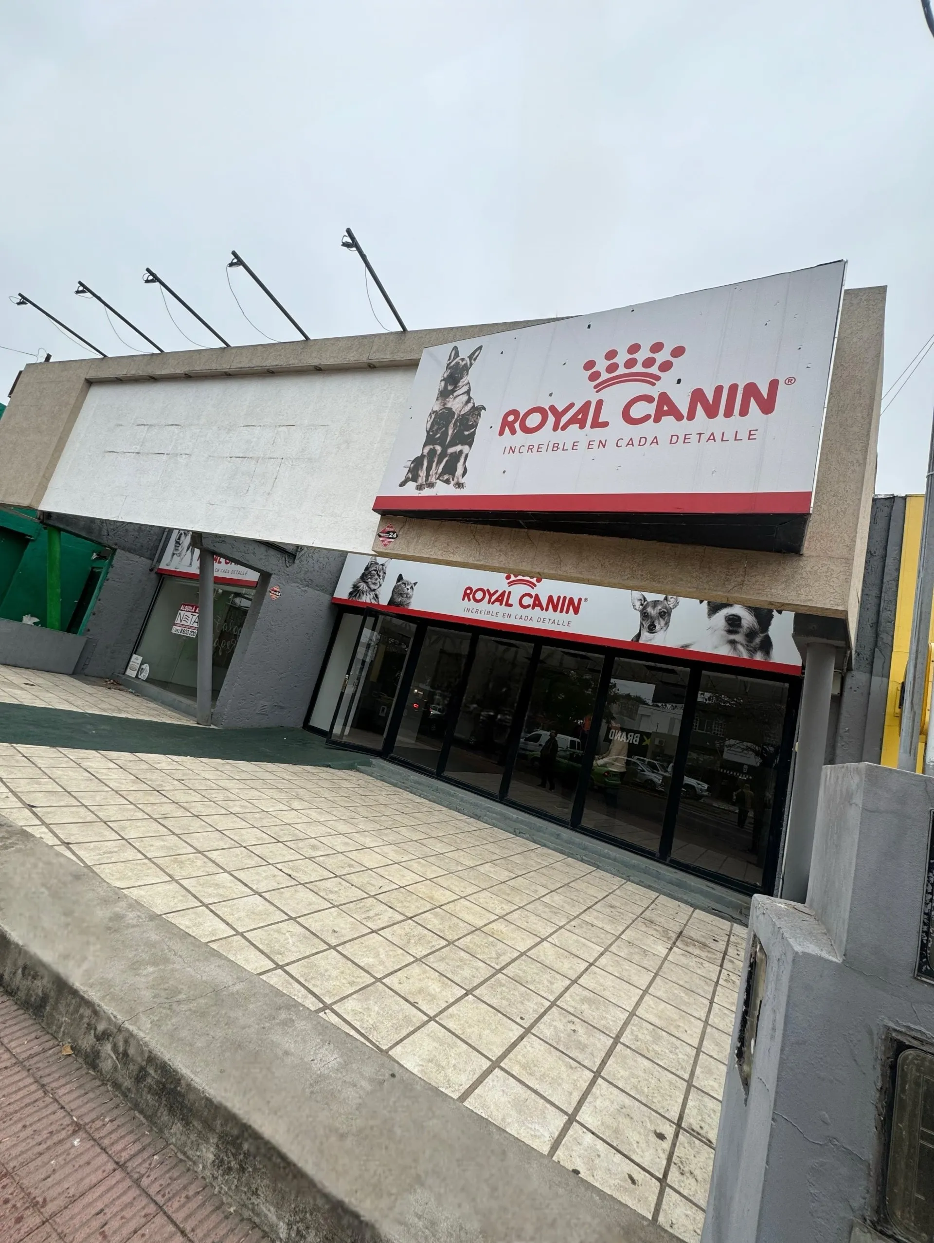 Cerro de Las Rosas (R. Nuñez 4100) - Venta Local de 594 m². Excelente Inversión