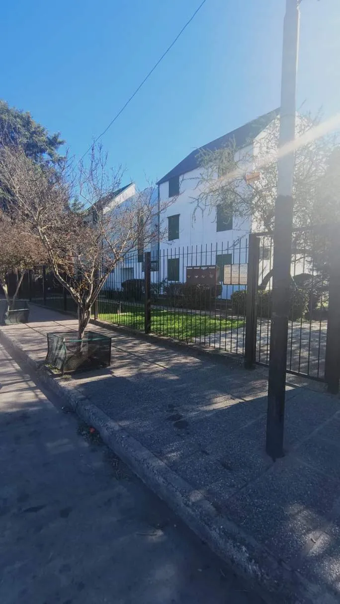 KENNEDY: RIMINI 833: DEPTO DE 2 DORMITORIOS A METROS DE AV. VALPARAISO