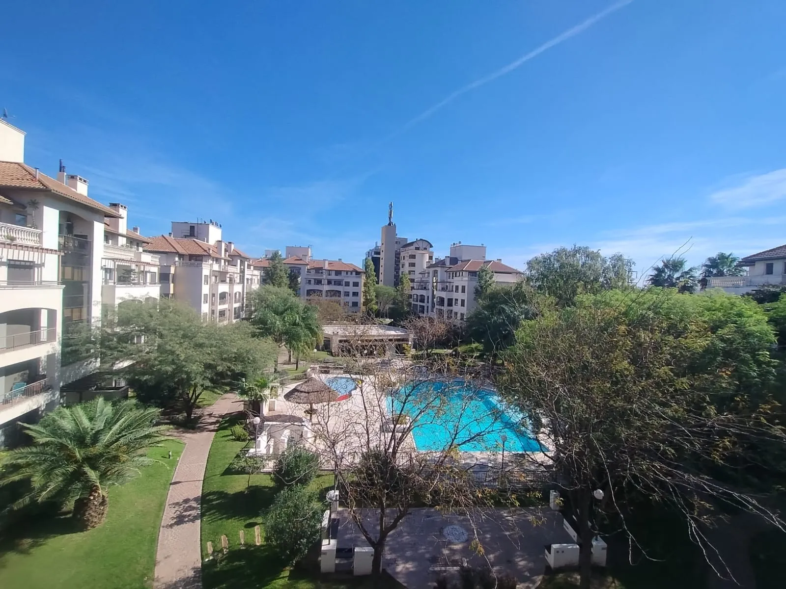 Departamento VENTA CASONAS DEL SUR. 2 dormitorios 2 baños cochera