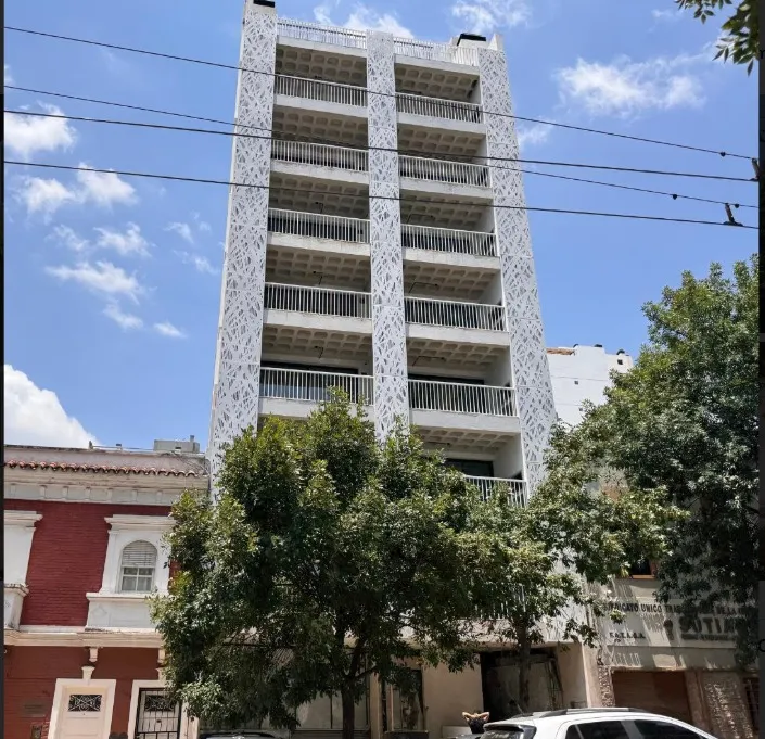 Vendo Local Amplio y a Estrenar en Nueva Cordoba