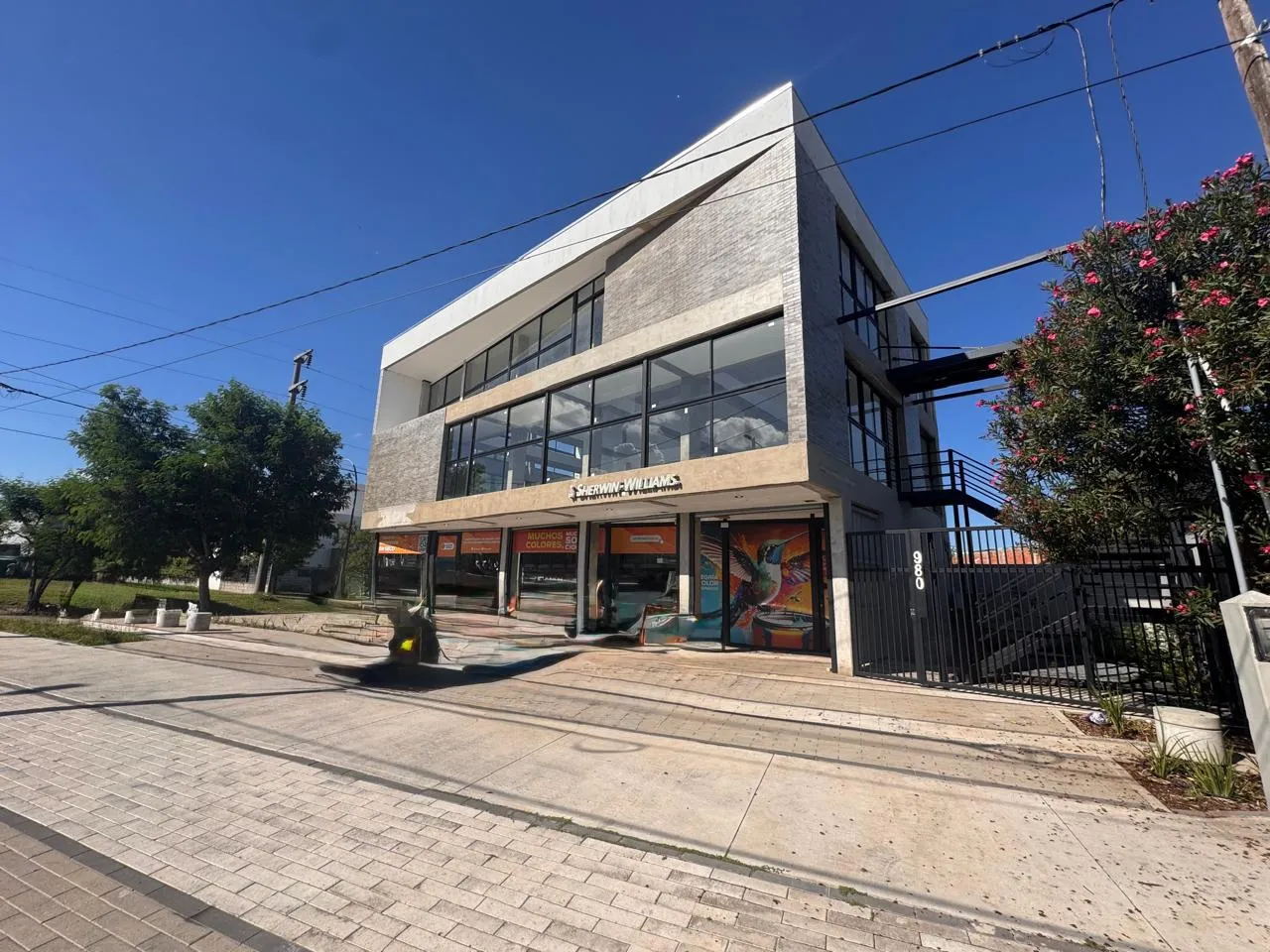ALQUILER LOCAL PLANTA ALTA COMERCIAL VALLE ESCONDIDO