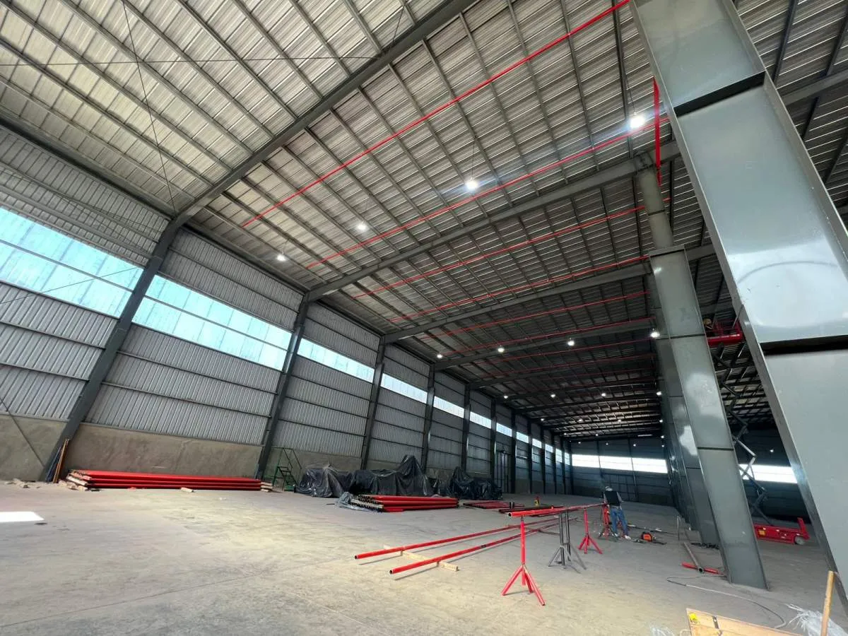 3300 o 6600M2 . PREDIO CERRADO . ROCIADORES . OFICINA, BAÑOS Y VESTUARIOS