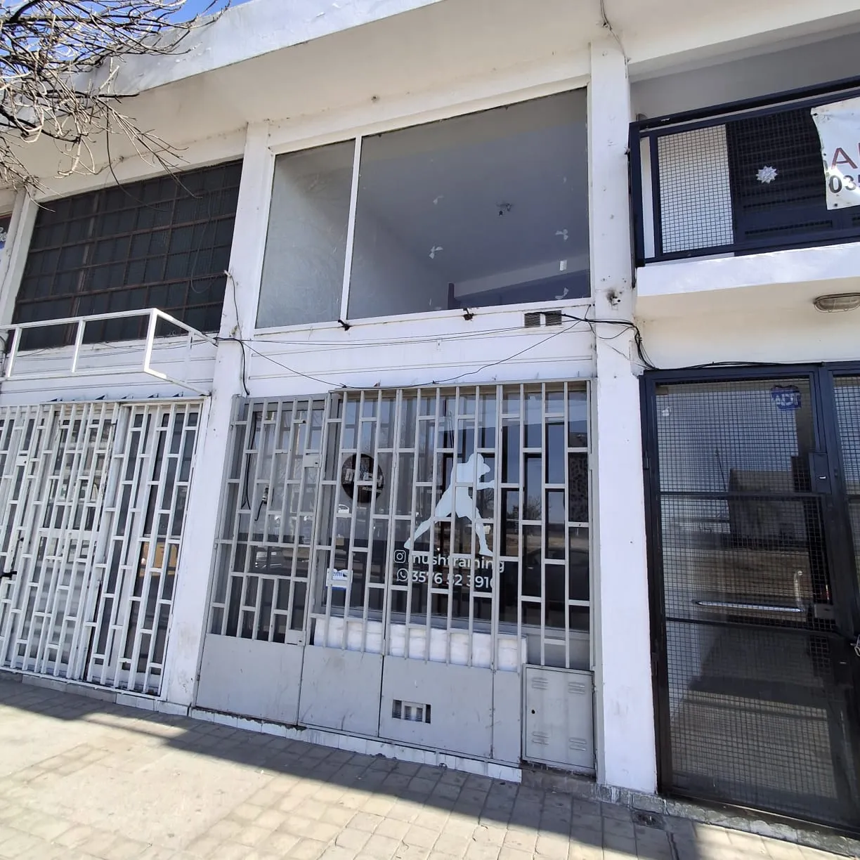 B° CENTRO - BV. PERON 90 - LOCAL - VENTA