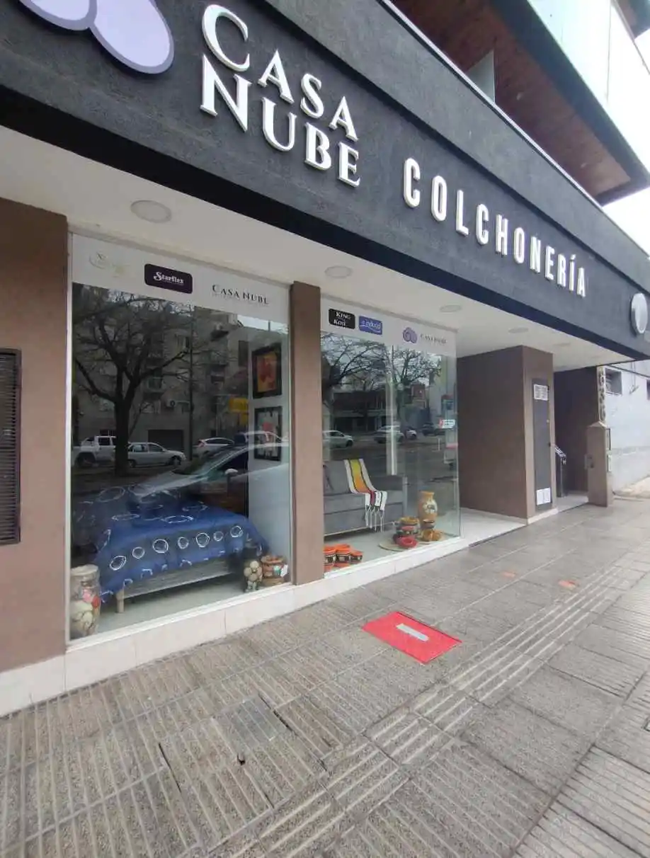 Se vende: Gran Local comercial sobre Ambrosio Olmos - Nueva Cordoba