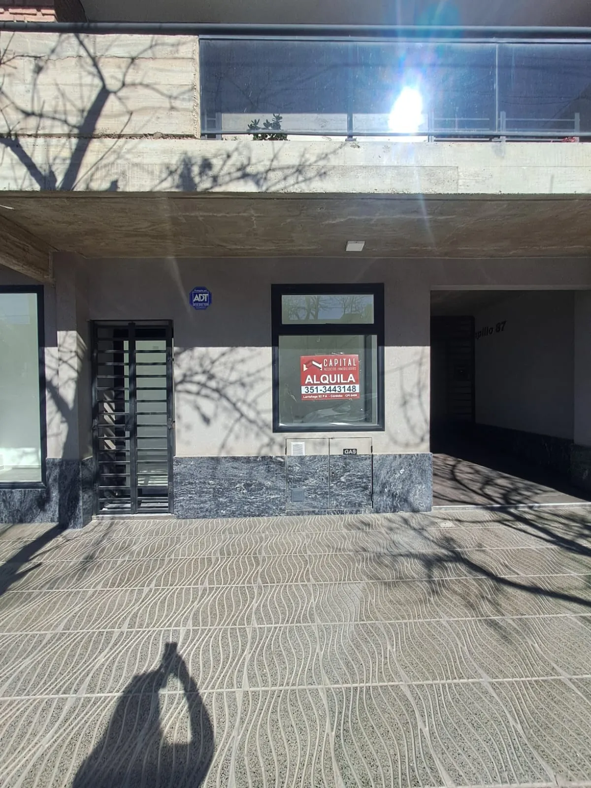 Local comercial - Oficina en ALQUILER. 35 m2. COFICO. Campillo 100