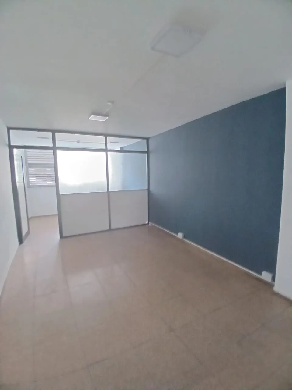 OFICINA C PRIVADO EN ZONA DE BANCOS - IDEAL CONSULTORIO- ESTUDIO -