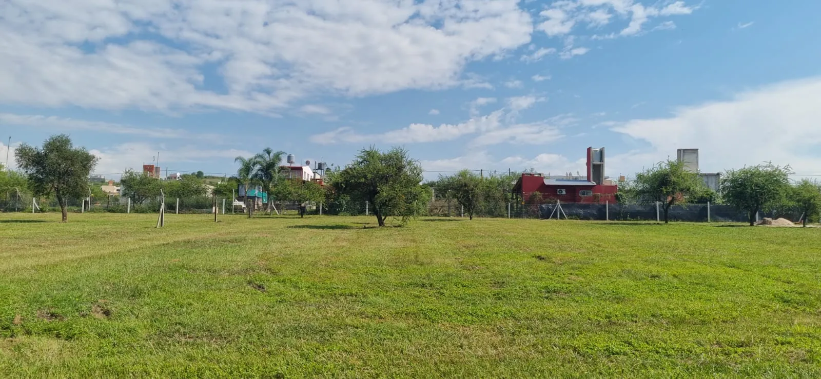 INCREIBLE TERRENO EN LA ARBOLADA