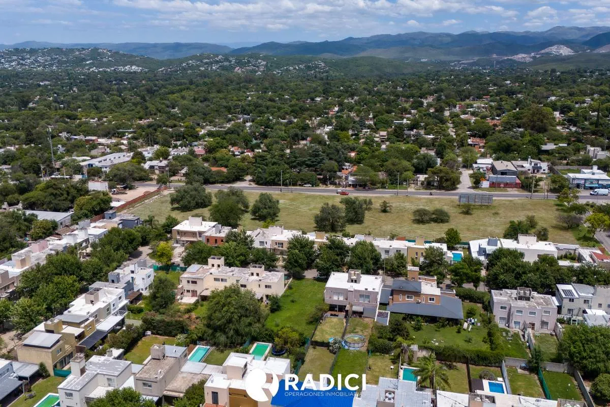 VENTA LOTE APTO DÚPLEX EN B LA CATALINA! - LA MEJOR UBICACIÓN A METROS DE INGRES...