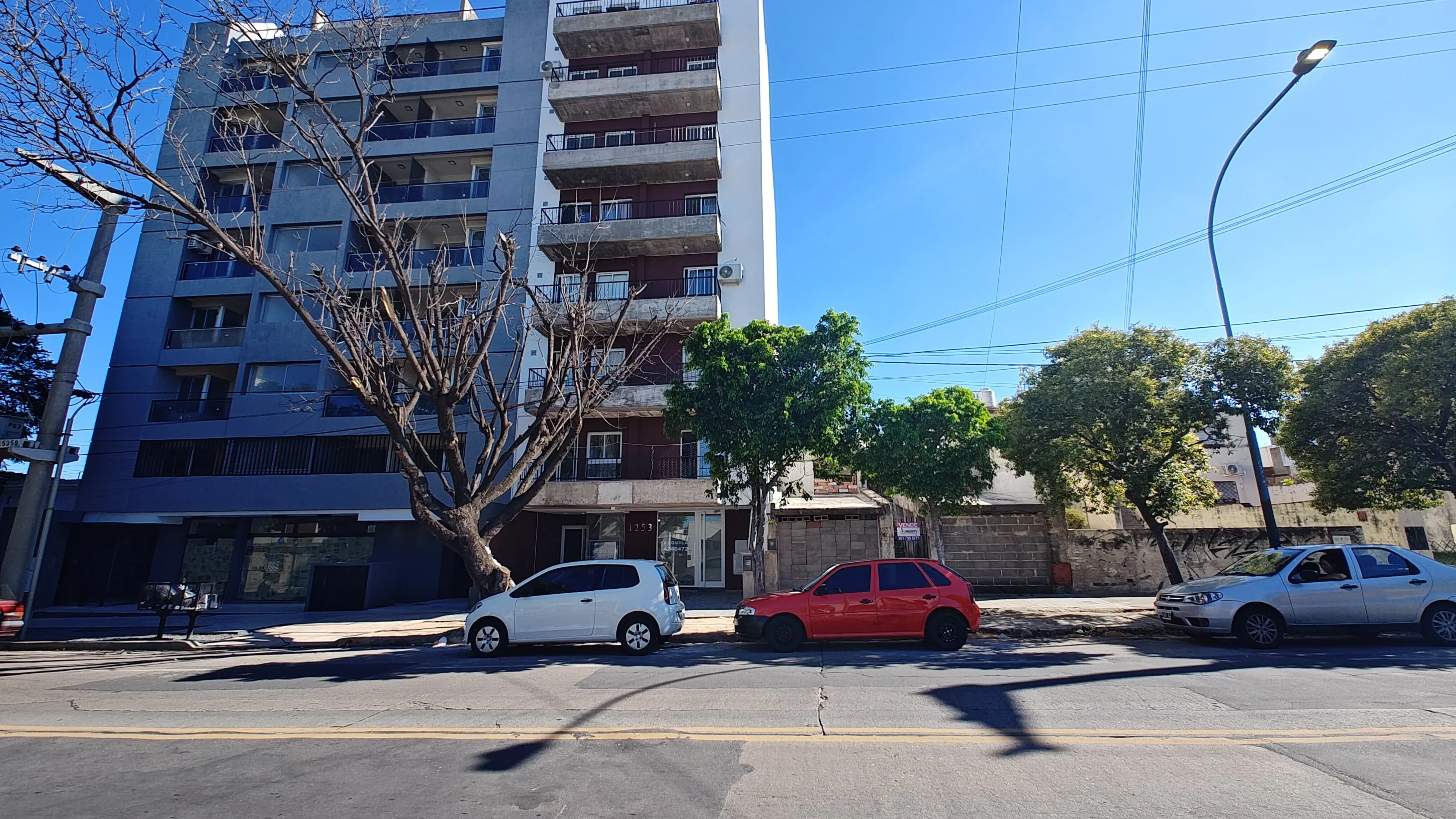 Compre metros, construya dólares hoy