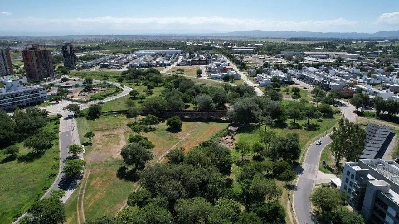 |LOTE en VENTA| Prados de Manantiales|
