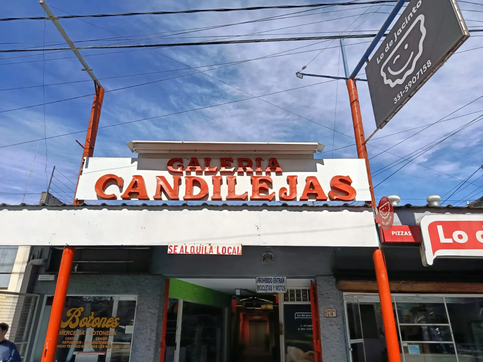 Locales Galeria Candilejas