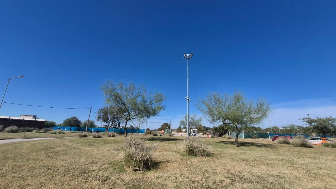 VENTA TERRENO APTO DUPLEX CENTRAL- 360 M2- SAN IGNACIO VILLAGE- MANANTIALES