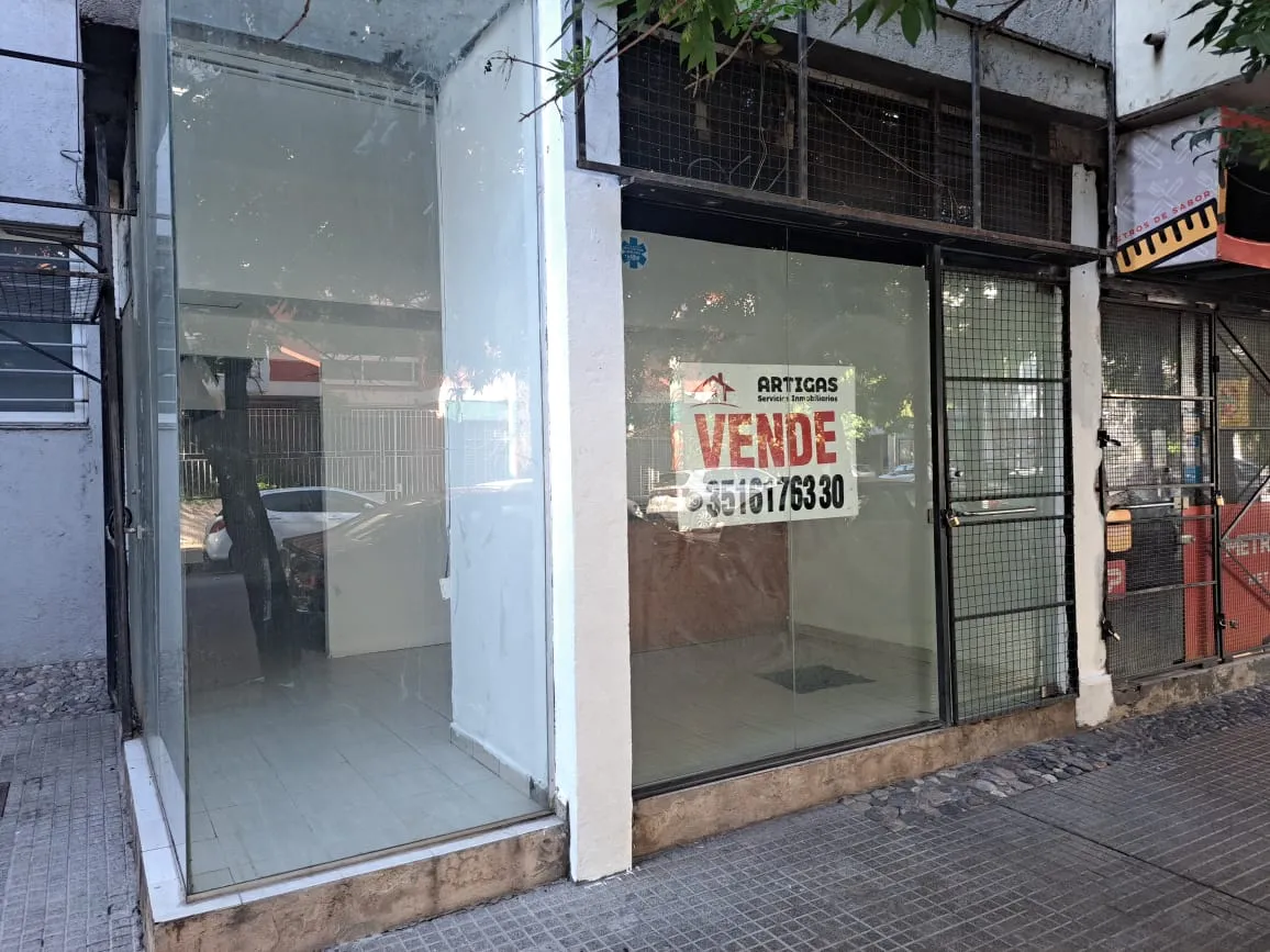 VENDO LOCAL COMERCIAL BARRIO GENERAL PAZ 35 M2, IDEAL INVERSION
