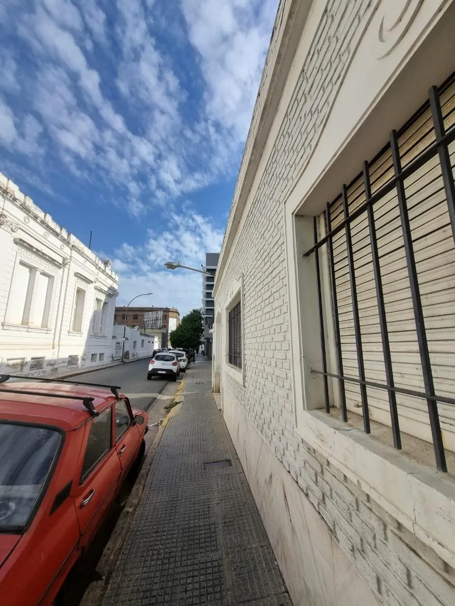 Gran Oportunidad de Inversión a metros de Av Colon, lote Estratégico para desarr
