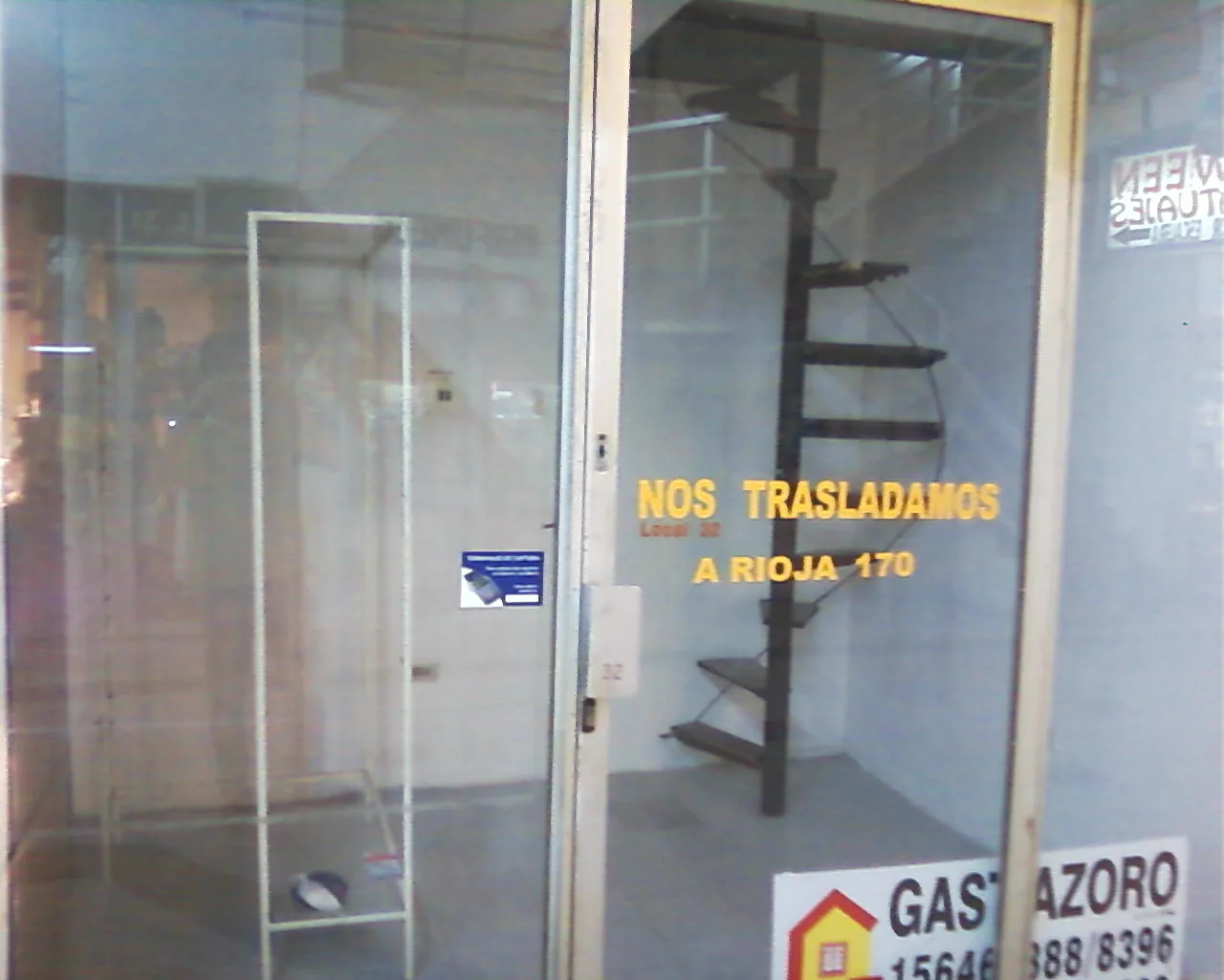 LOCAL EN GALERIA ESPACIAL CORDOBA