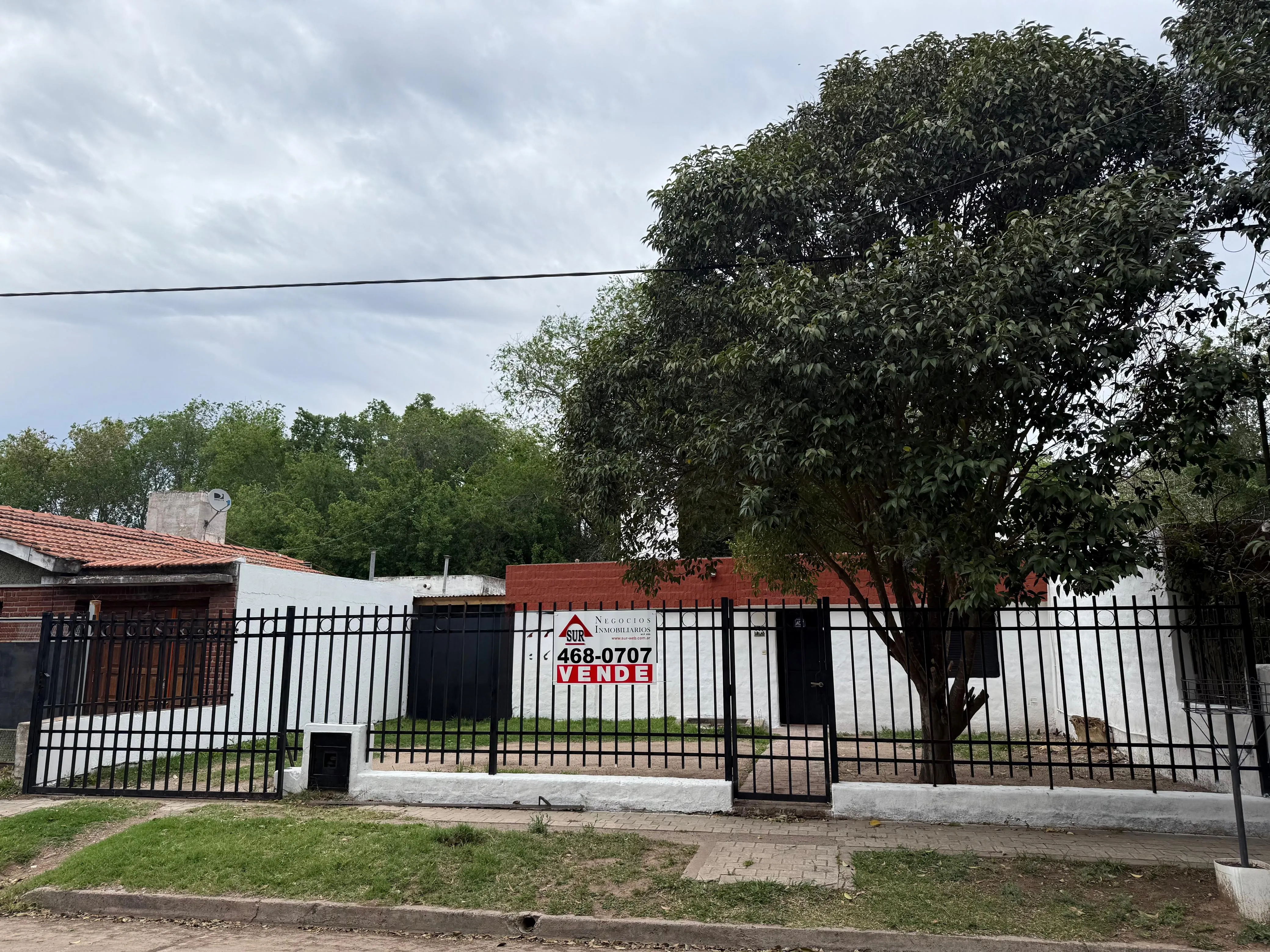 ZONA SUR CON COCHERA, ASADOR APTO CREDITO