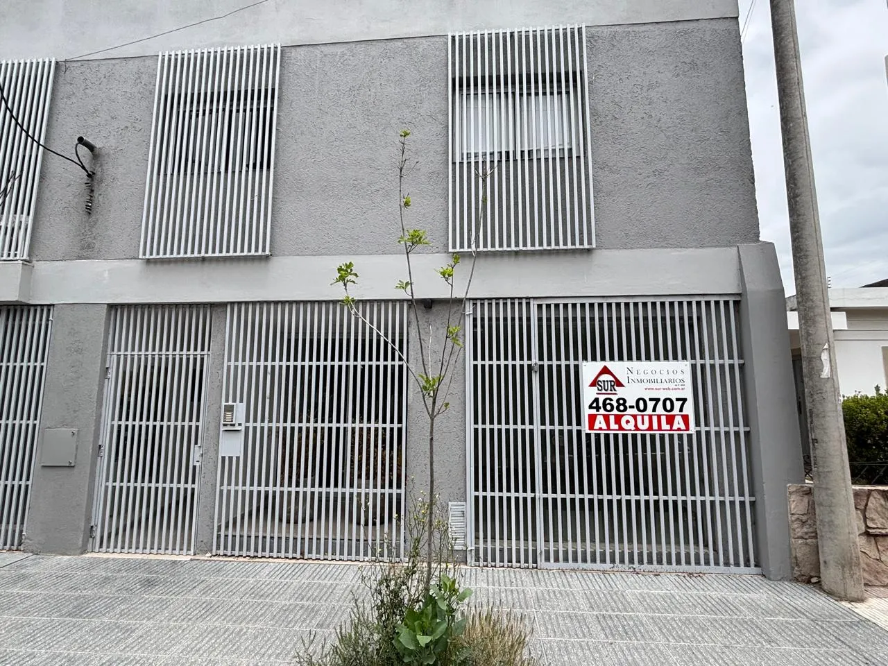 LOCAL COMERCIAL BARRIO GUEMES