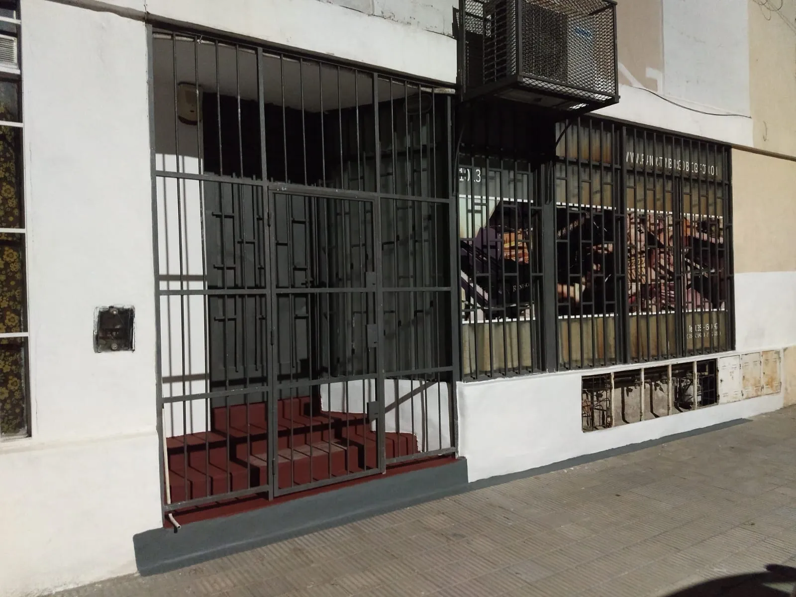 Local en Venta en B San Vicente - Oportunidad única!