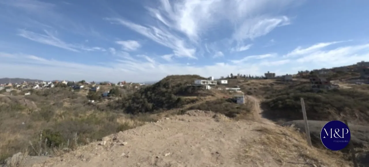 VENTA- TERRENO- LA LOMA