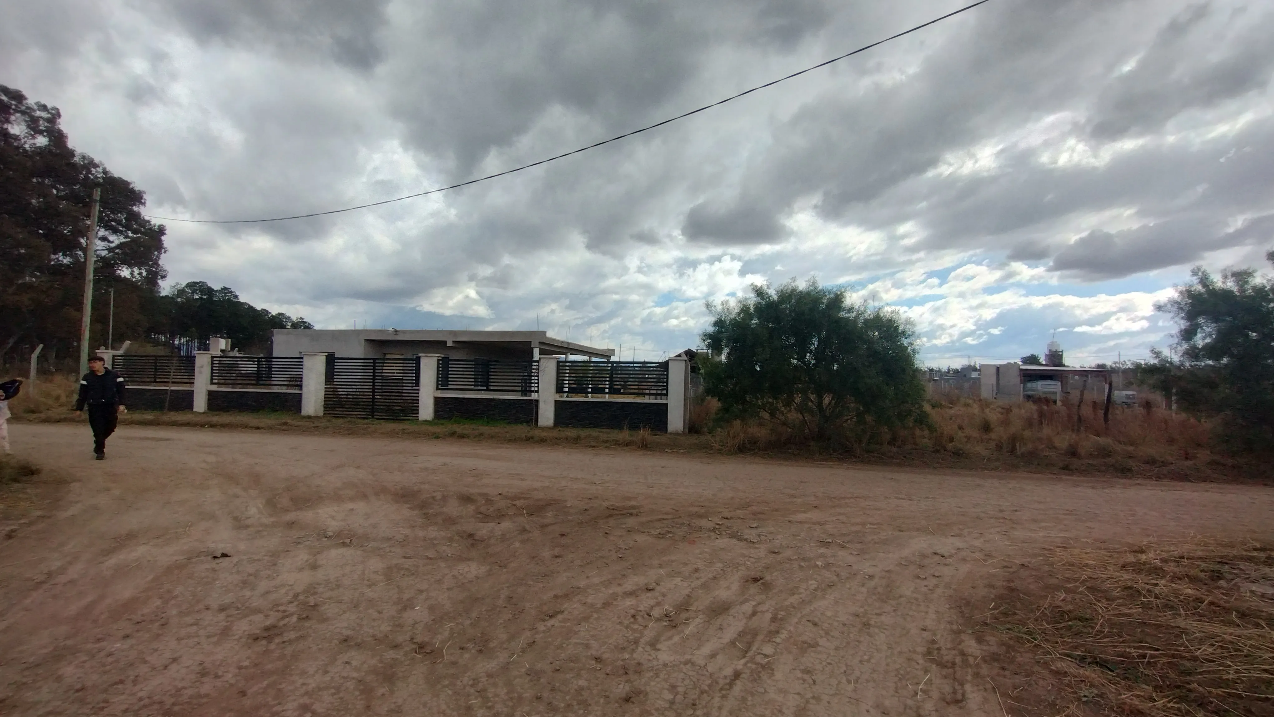 VENDO TERRENO EN VILLA DEL PRADO