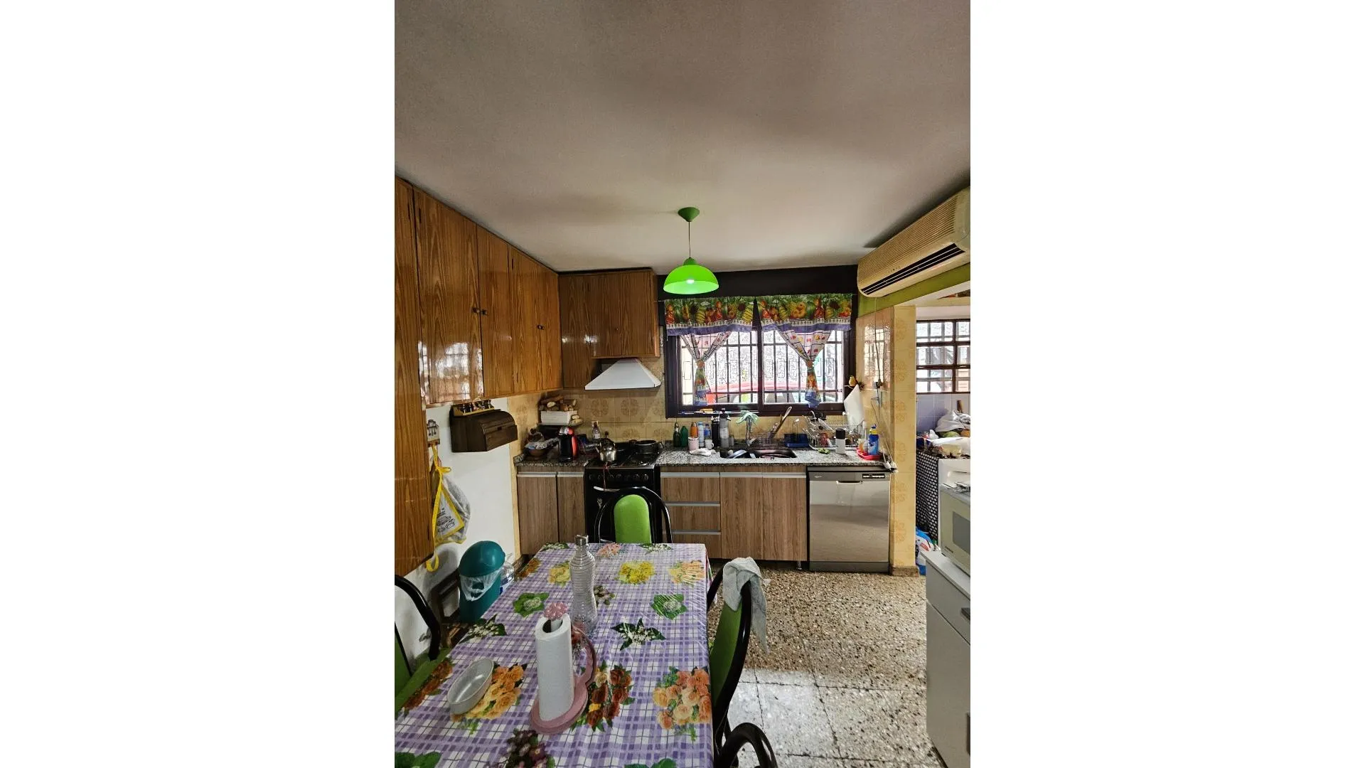CASA EN VENTA APTO CREDITO 3DORMITORIOS COCHERA PATIO CESPED