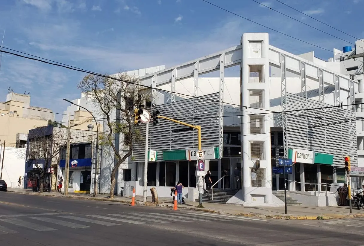 LOCAL COMERCIAL AV SANTA FE