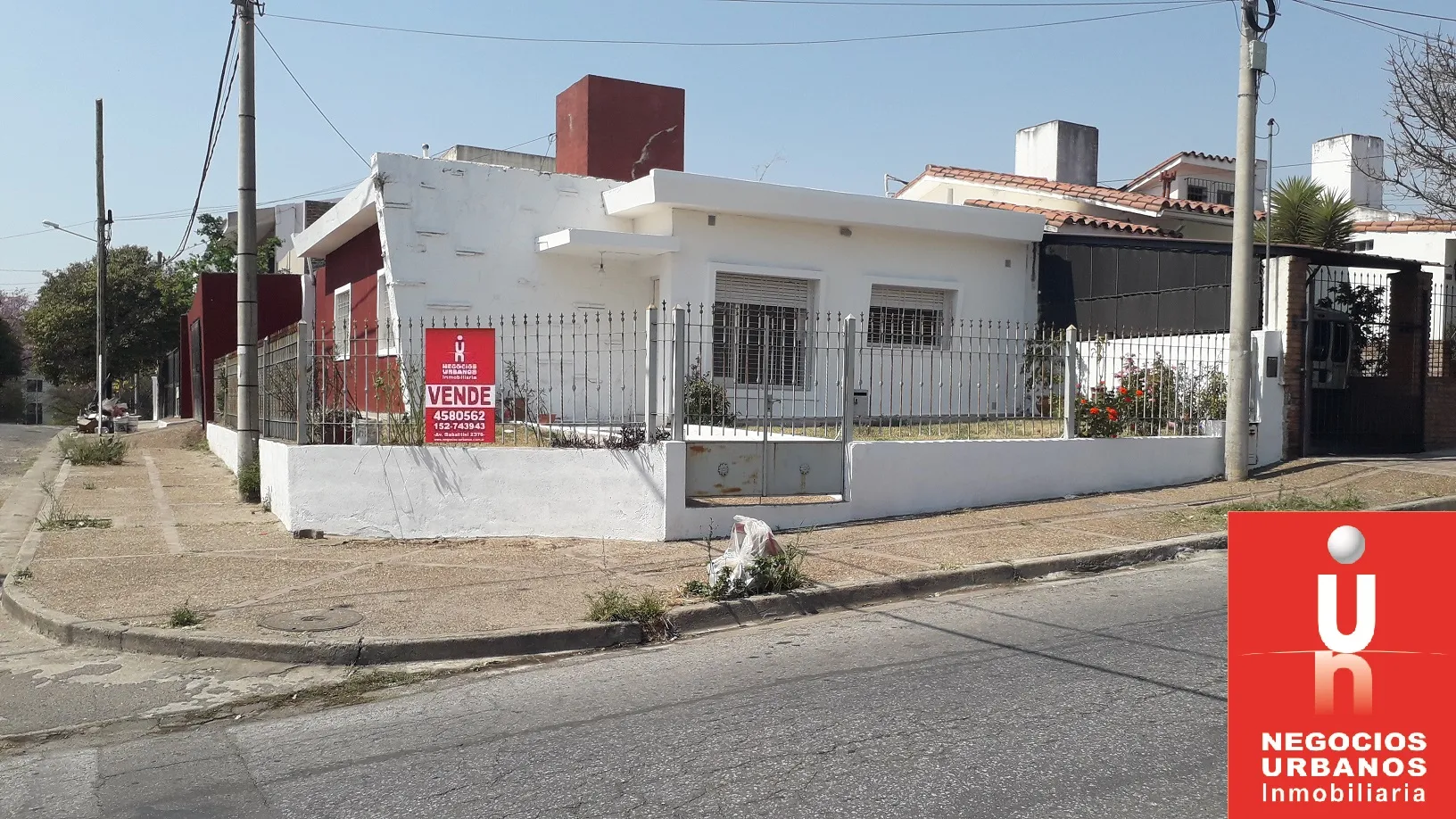 VENTA Bº COLINAS VELEZ SARSFIELD CORRO 2305 Y ROMAGOSA 3 DOR INGRESO PARA 2 AUTO