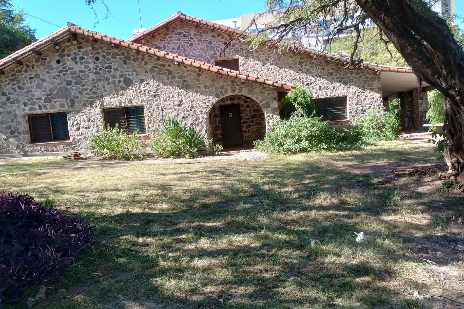 LOTE DE TERRENO VENTA VILLA BELGRANO 2362 m2 de terreno. Apto desarrollo urbano