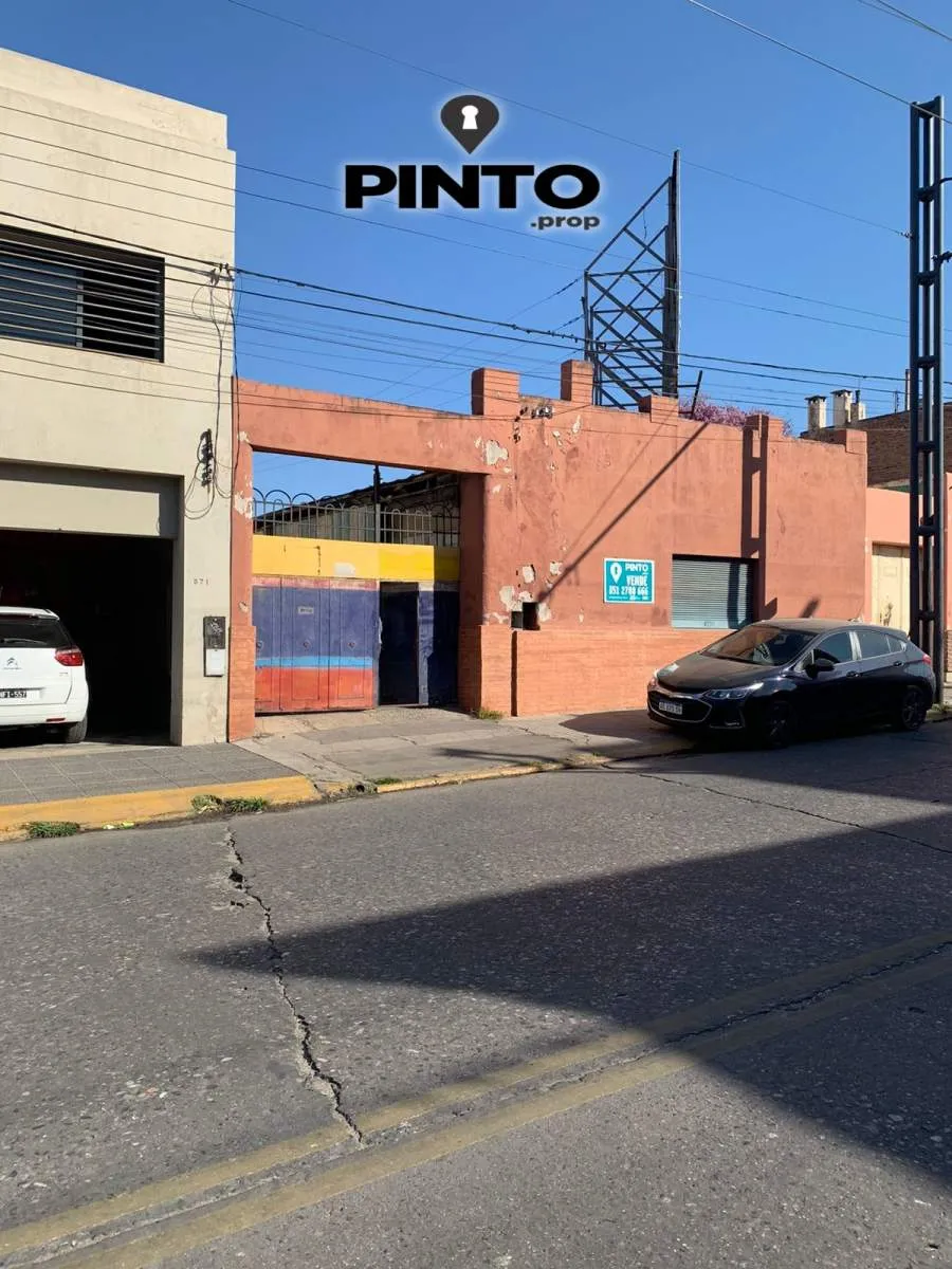 LOTE VENTA BARRIO GUEMES 12 METROS FRENTE 366 M2 RINDE 920 M2 CUBIERTOS