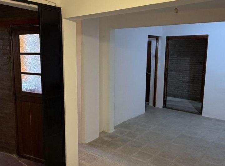 Casa · 80m² · 2 Ambientes