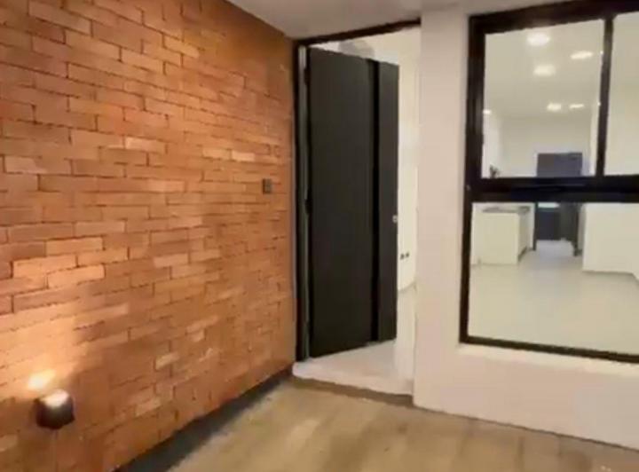 Casa · 80m² · 3 Ambientes · 1 Cochera