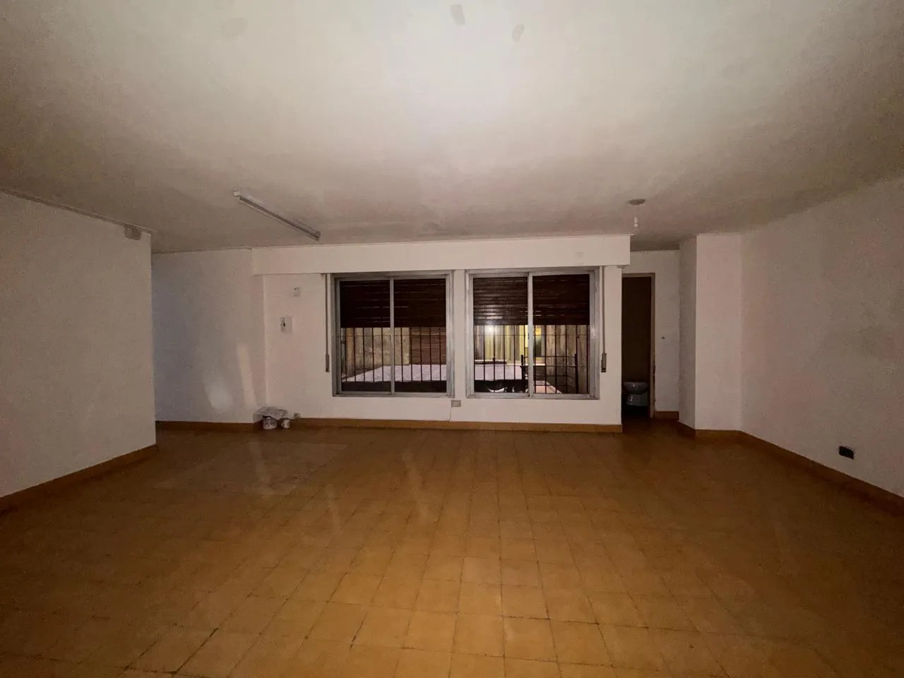 ALQUILO OFICINA - DEPOSITO 30m2 NUEVA CORDOBA